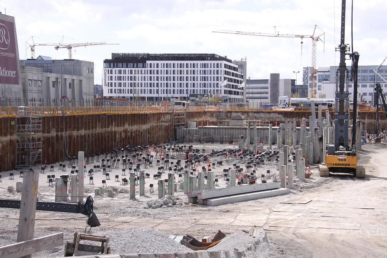proyek bangunan beton