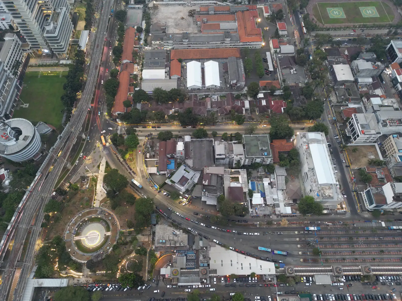 foto udara Taman Literasi dan kawasan transit Blok M